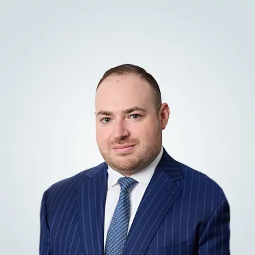 Benjamin D. Dell headshot